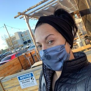 Meet your Posher, Lori